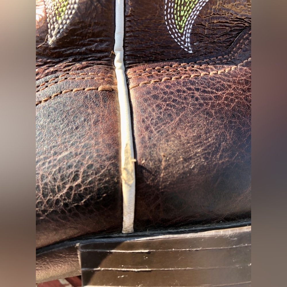 🪺Ariat Leather Tombstone Embroidered Western Boots - Picture 16 of 16